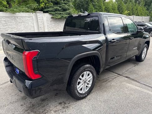 Used 2023 Toyota Tundra SR5 w/ SR5 Convenience Package AWD/4WD image 4