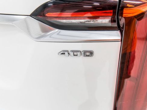 Used 2021 Cadillac XT6 Premium Luxury FWD image 7