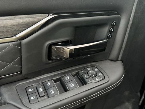 New 2026 RAM 2500 Limited image 14