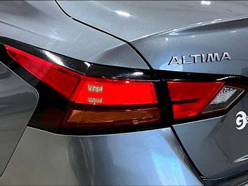 Used 2023 Nissan Altima 2.5 S image 28