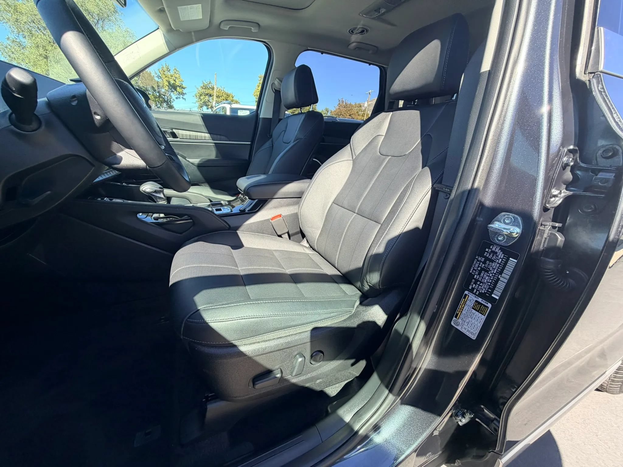 Used 2024 Kia Telluride EX AWD/4WD image 10