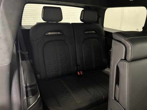 Used 2024 Rivian R1S Adventure image 25