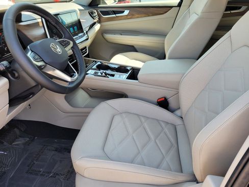 New 2026 Volkswagen Atlas SE AWD/4WD image 15