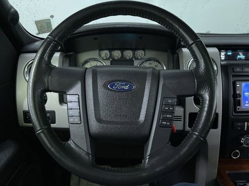 Used 2010 Ford F150 Lariat image 19
