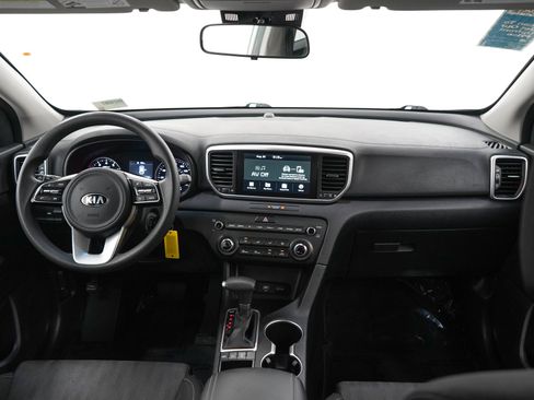 Used 2020 Kia Sportage LX AWD/4WD image 13