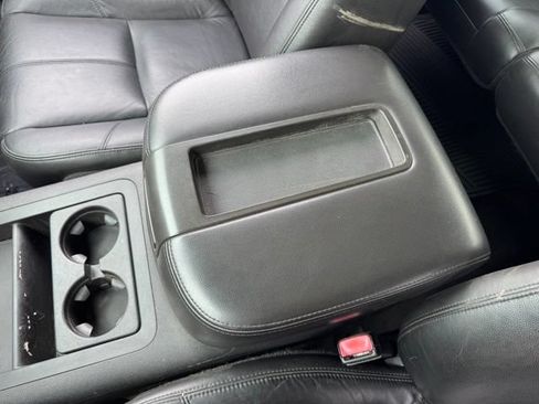 Used 2011 Chevrolet Silverado 3500 LT w/ Interior Plus Package AWD/4WD image 16