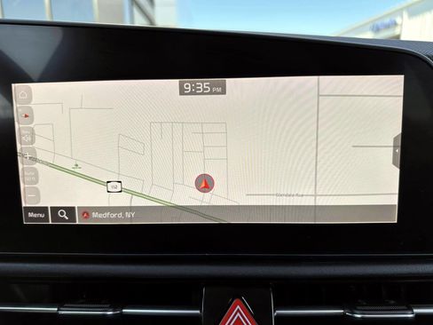 Used 2023 Kia Niro EX FWD image 21
