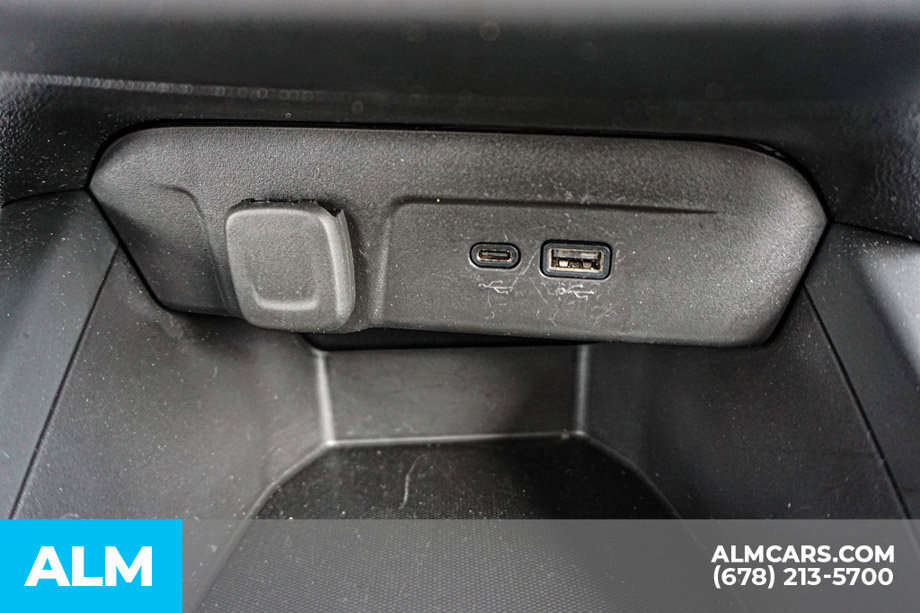 Used 2025 Chevrolet Trax LS FWD image 41