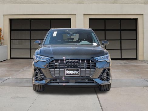 New 2025 Audi Q3 2.0T Premium image 2