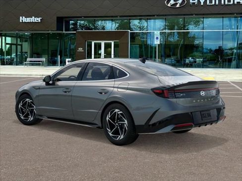 Used 2026 Hyundai Sonata SEL AWD/4WD image 5