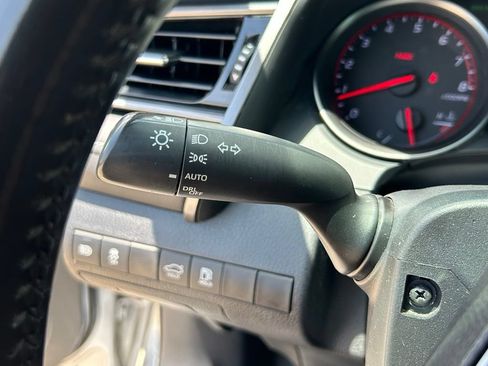 Used 2021 Toyota Camry XSE FWD image 22