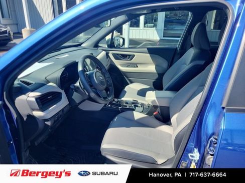 Certified 2026 Subaru Forester Premium w/ Base/Premium Package AWD/4WD image 8
