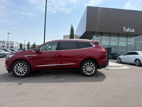 Used 2020 Buick Enclave Premium FWD image 6