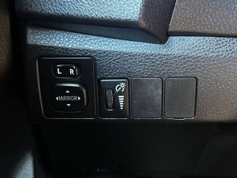 Certified 2016 Toyota Corolla S image 29