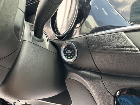 Certified 2023 Buick Encore GX Preferred w/ Cold Weather Comfort Package FWD image 28
