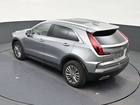 Used 2025 Cadillac XT4 Premium Luxury FWD image 13