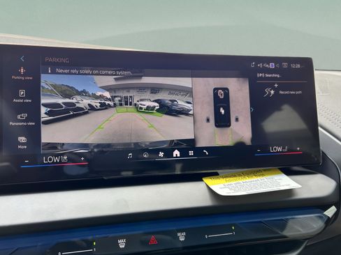 Used 2025 BMW X3 xDrive30i w/ Premium Package image 15