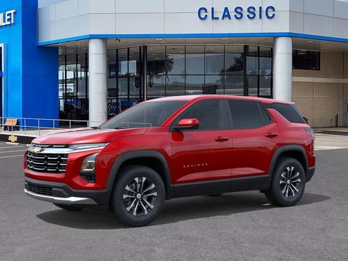 New 2026 Chevrolet Equinox LT w/ Convenience Package II image 2