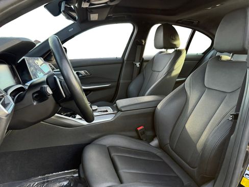 Used 2020 BMW 330i Sedan w/ Convenience Package image 7