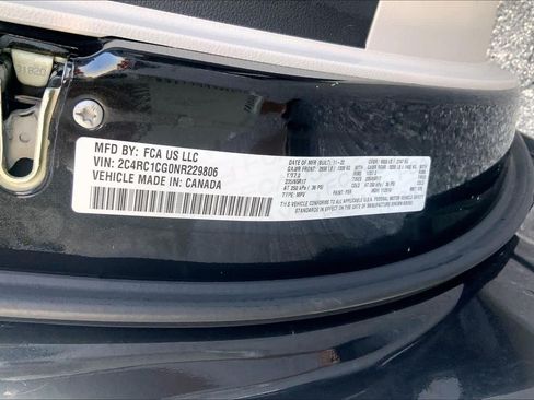 Used 2022 Chrysler Voyager LX FWD image 29