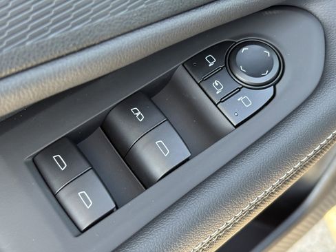 New 2026 Chevrolet Blazer EV LT image 19