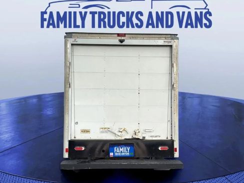 Used 2021 Chevrolet Express 3500 w/ Power Convenience Package image 3