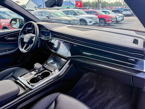Used 2025 Audi Q8 Premium w/ Black Optic Package AWD/4WD image 23