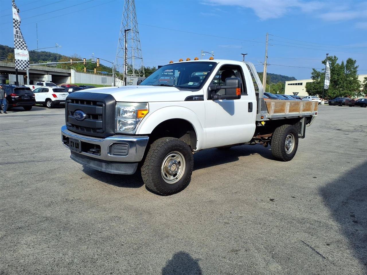Used 2015 Ford F250 XL w/ Power Equipment Group AWD/4WD image 3