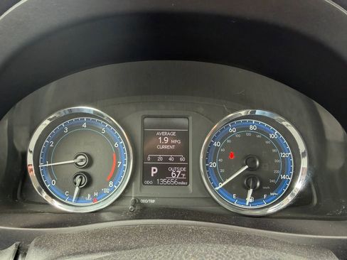 Used 2017 Toyota Corolla LE w/ LE Premium Package FWD image 22