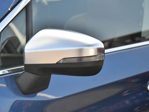 Used 2022 Subaru Ascent Touring image 13