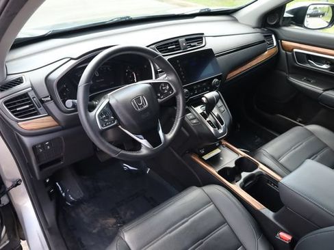 Used 2022 Honda CR-V Touring image 11