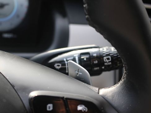 Used 2023 Hyundai Tucson Limited image 21