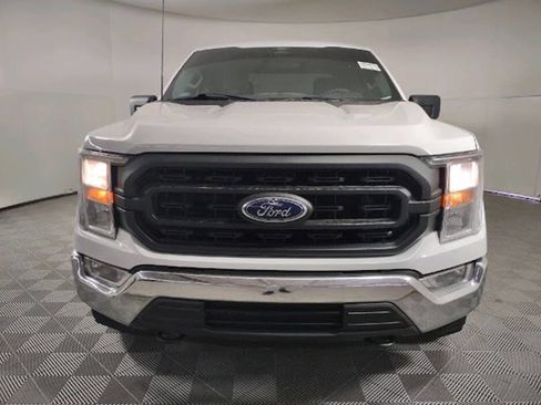 Used 2022 Ford F150 XL w/ Trailer Tow Package image 2