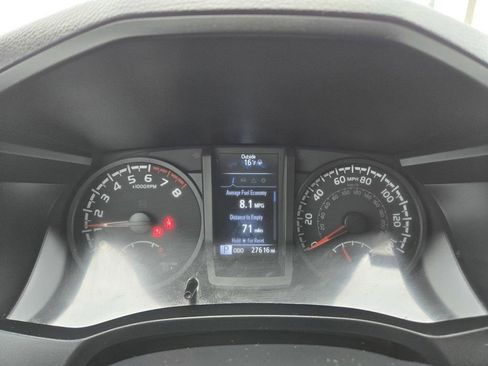 Used 2023 Toyota Tacoma SR image 22