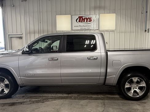 Used 2021 RAM 1500 Laramie AWD/4WD image 10