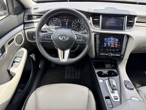 Used 2025 INFINITI QX50 Luxe AWD/4WD image 12