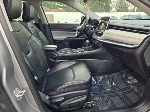 Used 2022 Jeep Compass Latitude w/ Sun and Sound Group image 7