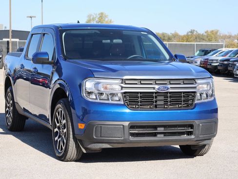 Used 2023 Ford Maverick Lariat w/ Lariat Luxury Package image 4