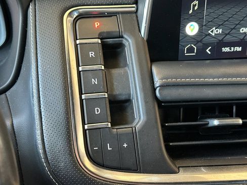 Used 2022 GMC Yukon SLT w/ SLT Luxury Package RWD image 23