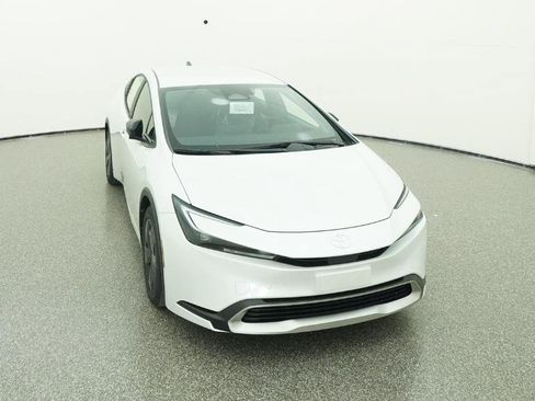 New 2026 Toyota Prius SE image 95