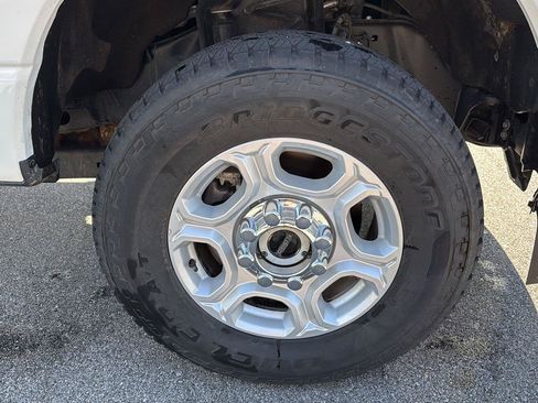 Used 2026 Ford F250 XLT AWD/4WD image 14
