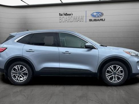 Used 2022 Ford Escape SEL AWD/4WD image 3