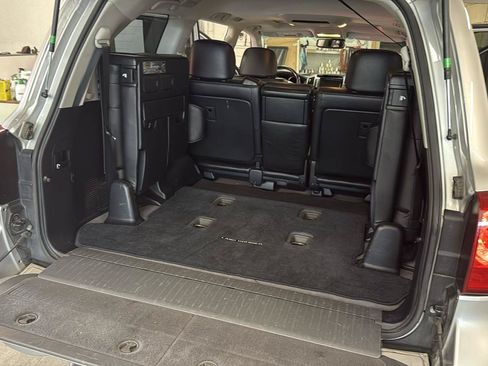 Used 2013 Toyota Land Cruiser AWD/4WD image 46