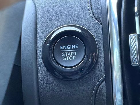 Used 2025 Ford Expedition Max Platinum w/ Driver's Package AWD/4WD image 5