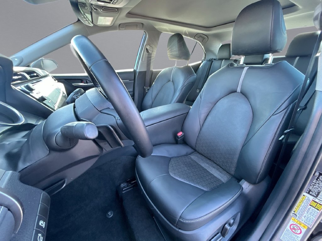 Used 2019 Toyota Camry XSE w/ Driver Assist Package FWD image 25