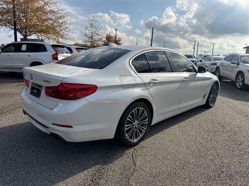Used 2019 BMW 540i image 7