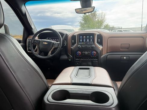 Used 2021 Chevrolet Silverado 2500 High Country w/ Z71 Off-Road Package AWD/4WD image 24