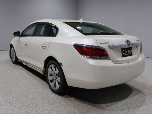 Used 2011 Buick LaCrosse CXL FWD image 12