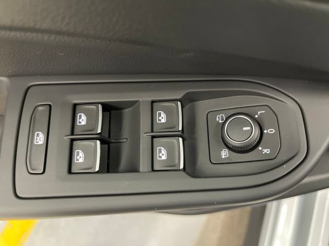 Used 2026 Volkswagen GTI Autobahn FWD image 29