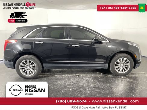 Used 2017 Cadillac XT5 Luxury image 13